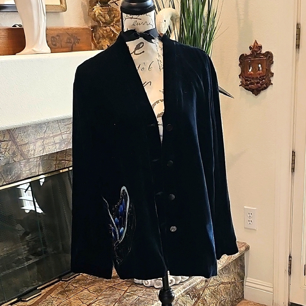 Elegant Dark Green Velvet Jacket